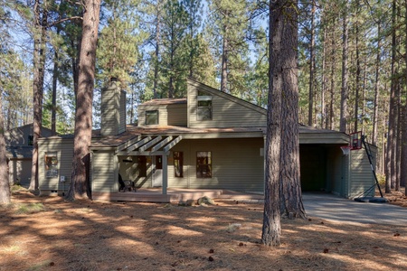 GM-006-Black-Butte-Ranch-OR-97759-3000x-1-scaled-1