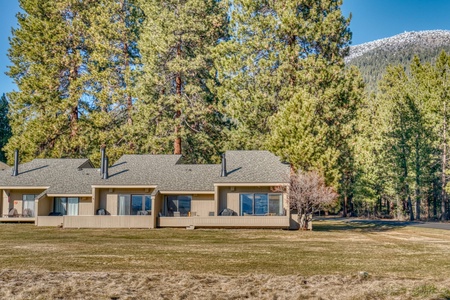 LC001-Black-Butte-Ranch-OR-97759-Large-1