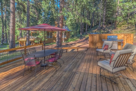 GH299_20160730_018_Deck