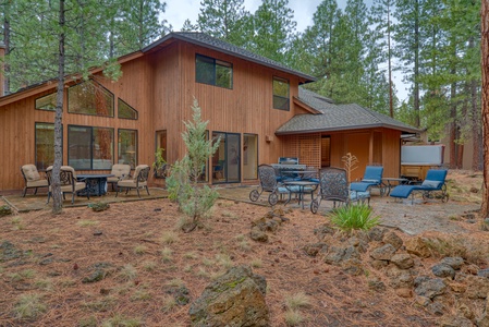 GM-101-Black-Butte-Ranch-OR-97759-4-scaled-1