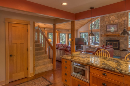GM399_20160713_005_Kitchen-scaled-1
