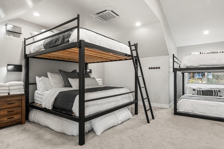 BLLR_Smokey_Bear (6)