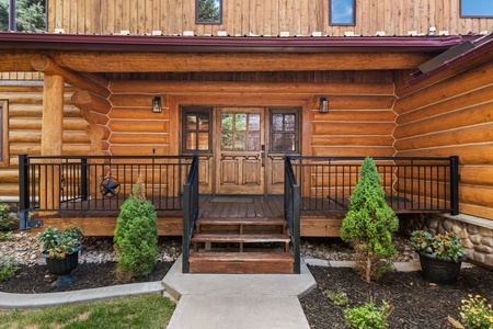 Green Canyon Chalet-Front door on west side of home