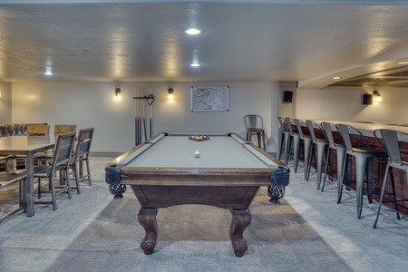 Laketown Lodge-Billiards and Bar Area (Downstairs)