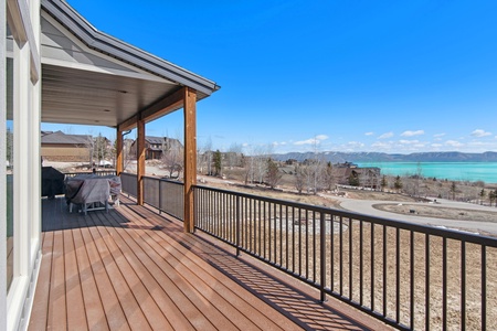 Golden Gable Lodge-Deck and view of Bear Lake (Main Floor)