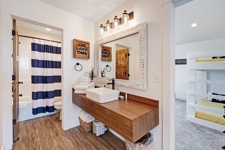 Cedar Farmhouse-Full Bathroom with single sinkBear Lake Luxury Rentals - Bear Lake Cabin Rentals - Bear Lake Farmhouse26