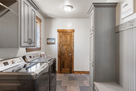 Polaris Peak-Laundry/Mud Room (Main Floor East Center)