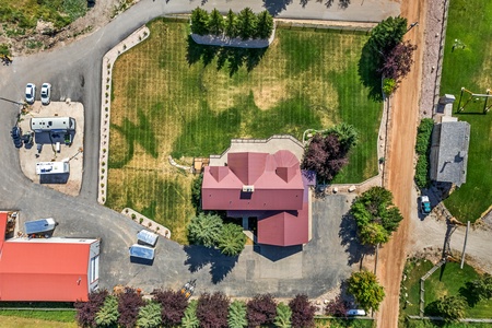 Green Canyon Chalet-Looking down at entire property.