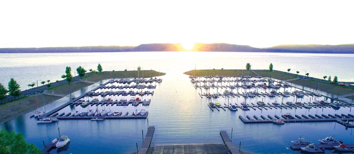 Bear Lake Luxury Rentals-Garden City Marina Sunrise
