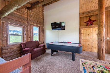 Two Moose Inn-Bunk room and game room
