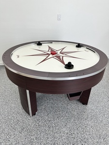 Highland Chateau-Garage/Game Room-Air Hockey