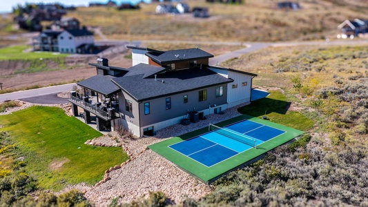 Bear_Lake_Luxury_Rentals_Bluffs_at_Blue_Sage1