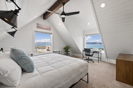 Persimmon Hill-Loft bedroom with desk