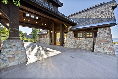 The Reserve at Bear Lake-Clubhouse Entrance