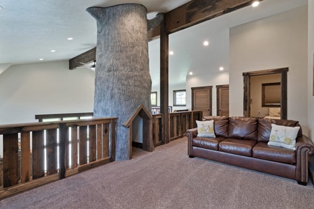 Barn-Treehouse slide in Family Room (Main Floor SW)