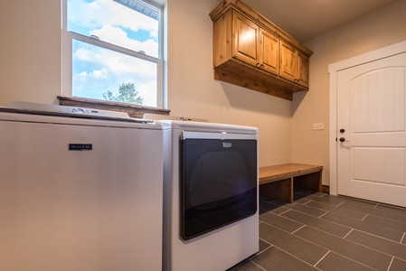 Shundahai Lodge-Laundry Room (Main Floor)