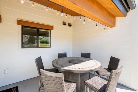 The Silo-Outside eating area