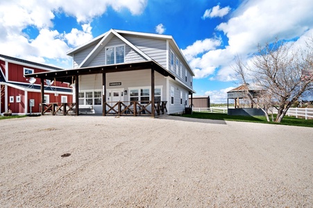 Cedar Farmhouse-Parking and front of home (South Facing)