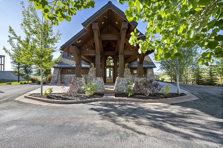 The Reserve at Bear Lake-Clubhouse Entrance