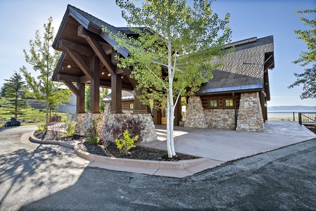 The Reserve at Bear Lake-Clubhouse Entrance