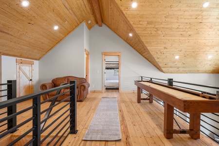 Ranch-House_Upstairs_1