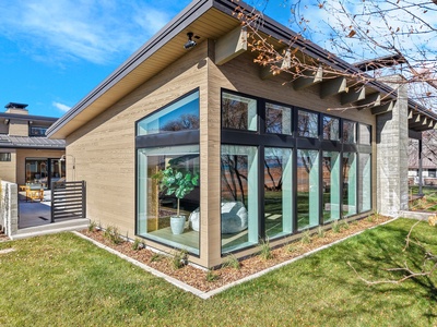 Horizon-Shores-Bear-Lake-Luxury-Rentals18