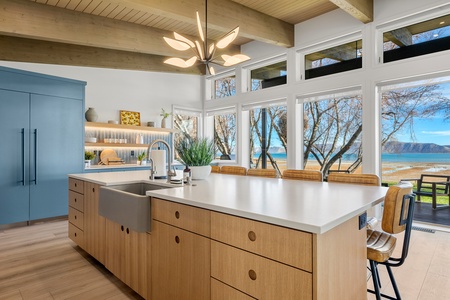 Horizon-Shores-Bear-Lake-Luxury-Rentals46