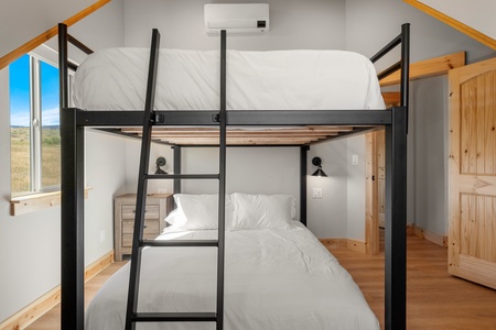 Ranch-House_Bunk-Room_5