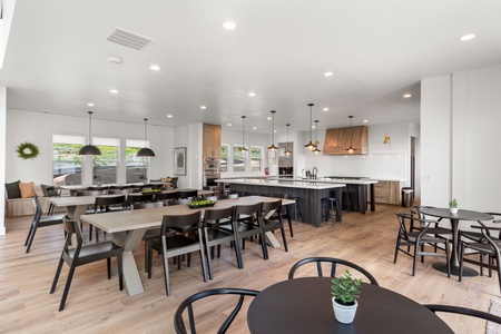 Bear_Lake_Luxury_Rentals_Monster_Mansion12