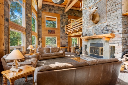 Sherman Peak Lodge – Luxury 12-Bedroom Bear Lake Retreat in Montpelier, Idaho