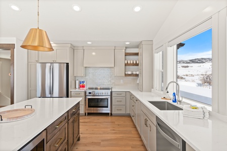 Gateway to Bear Lake-Kitchen facing west (Upstairs NE)