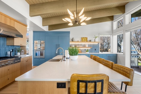 Horizon-Shores-Bear-Lake-Luxury-Rentals47