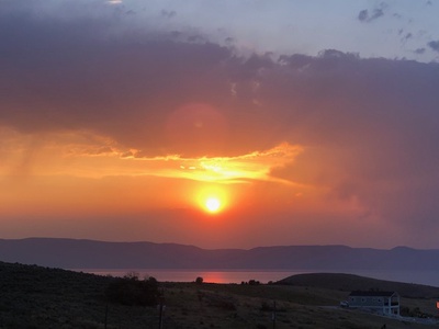 Bear Lake Luxury Rentals-Sunrise of Bear Lake