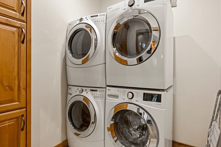 Convenient in-unit laundry lets you pack light and keep your wardrobe fresh throughout your entire stay.