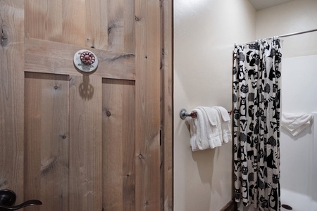 Barn-Private shower stalls (Main Floor East Center)