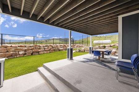 Persimmon Hill-lounge area and pickle ball court