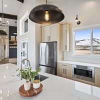 Highland kitchen bar