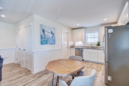 Barefoot Dining Room