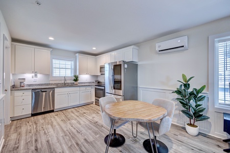 Barefoot Dining and Kitchen