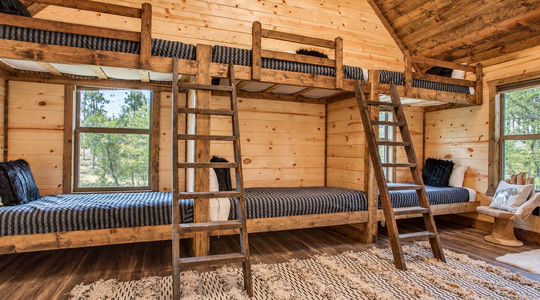 five-pines-bunk-room