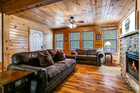 33-n-lukfata-trail-rd-broken-bow-ok-74728-4-High-Res-3