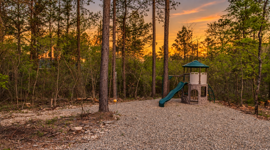 five-pines-backyard-playset
