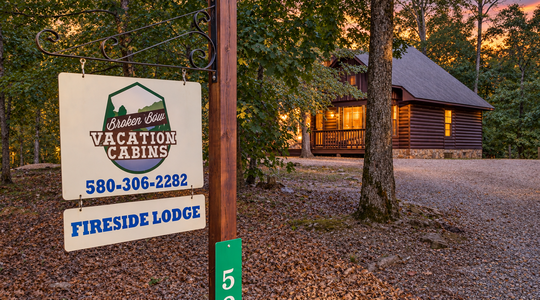 fireside-lodge-entrance-sign