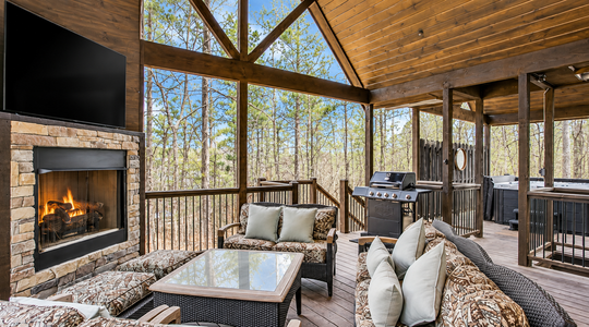Into_the_Woods_patio