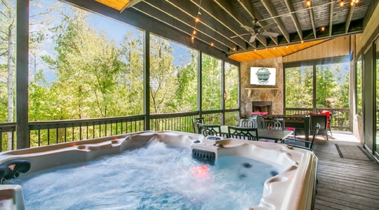 PP_hottub1_940