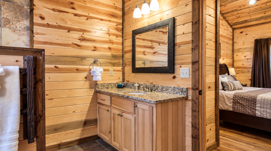 Heavens_trail_master_bath