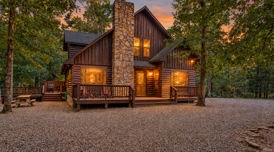 fireside-lodge-front-exterior