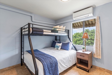 Guest bedroom with AC sleeps three