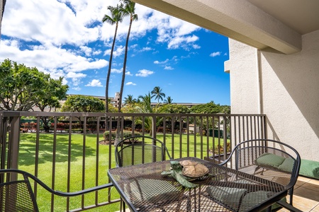 Dine outdoor with seating up to four!