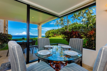 Dining with a spectacular ocean view!